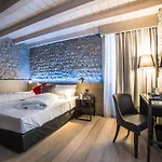 Al Vescovo & 4* Verona